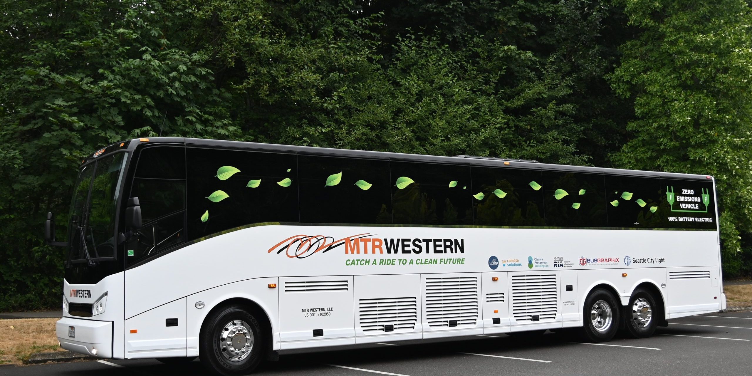 MTRWestern_Electric_Bus_1