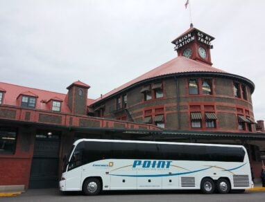 Cascades_POINT_at_Union_Station_(22693236666)